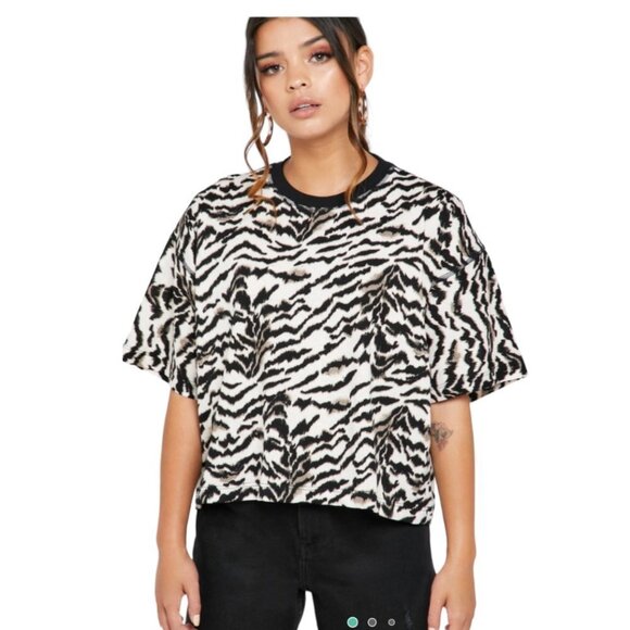 Topshop Tiger Print T-Shirt - Picture 7 of 7
